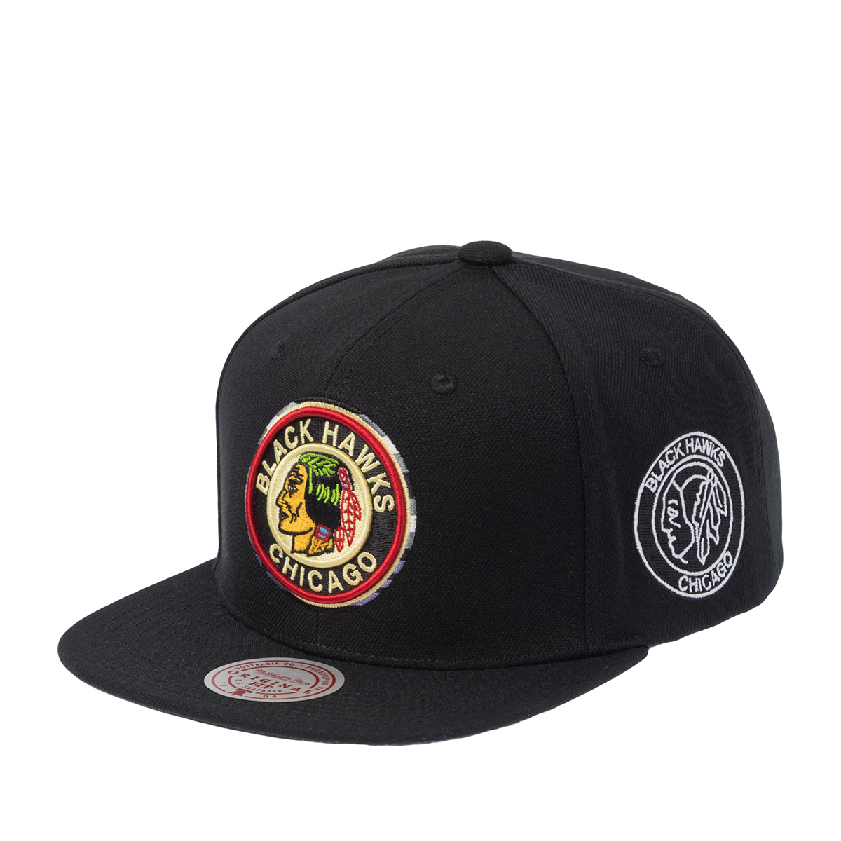Бейсболка MITCHELL NESS арт. HS11482-CBHBLCK Chicago Blackhawks NHL (черный)