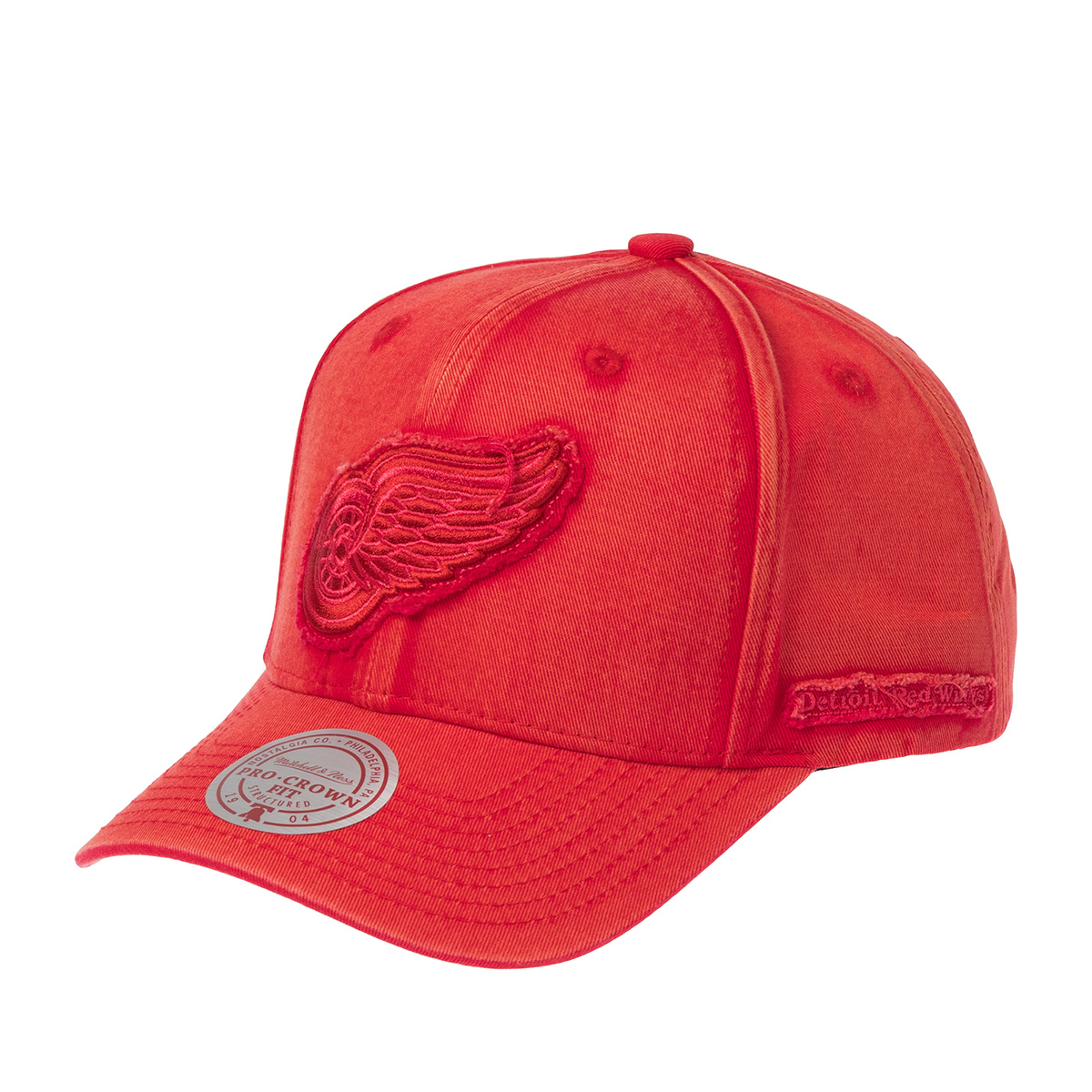 Бейсболка MITCHELL NESS арт. HP12808-DRWRED1 Detroit Red Wings NHL (красный)