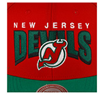 Бейсболка MITCHELL NESS арт. HHSS6643-NJDYYPPPRED1 New Jersey Devils NHL (красный / зеленый)