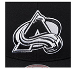 Бейсболка MITCHELL NESS арт. HS8546-CAVBLCK Colorado Avalanche NHL (черный)