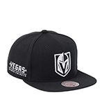 Бейсболка MITCHELL NESS арт. HS8546-VGKBLCK Vegas Golden Knights NHL (черный)