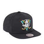 Бейсболка MITCHELL NESS арт. HS11498-ADUBLCK Anaheim Ducks NHL (черный)