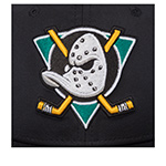 Бейсболка MITCHELL NESS арт. HS11498-ADUBLCK Anaheim Ducks NHL (черный)