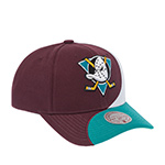 Бейсболка MITCHELL NESS арт. HP10390-ADUPURP Anaheim Ducks NHL (темно-бордовый/бирюзовый)