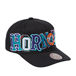 Бейсболка MITCHELL NESS арт. HP10413-CHOBLCK Charlotte Hornets NBA (черный)