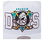 Бейсболка MITCHELL NESS арт. HS10385-ADUWHIT Anaheim Ducks NHL (белый)