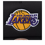 Бейсболка MITCHELL NESS арт. HT11408-LALBLCK Los Angeles Lakers NBA (черный)