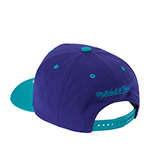 Бейсболка MITCHELL NESS арт. HP8763-CHOPURP Charlotte Hornets NBA (фиолетовый / бирюзовый)