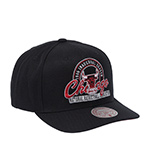 Бейсболка MITCHELL NESS арт. HP13815-CBUBLCK Chicago Bulls NBA (черный)