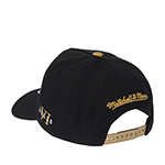 Бейсболка MITCHELL NESS арт. HP12127-CBUBKGD Chicago Bulls NBA (черный)