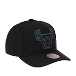 Бейсболка MITCHELL NESS арт. HP15502-CBUBLCK Chicago Bulls NBA (черный)