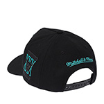Бейсболка MITCHELL NESS арт. HP15502-CBUBLCK Chicago Bulls NBA (черный)