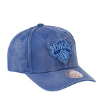 Бейсболка MITCHELL NESS арт. HP12810-NYKBLUE New York Knicks NBA (синий)