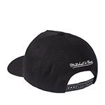 Бейсболка MITCHELL NESS арт. HP12813-NYKBLCK New York Knicks NBA (черный)
