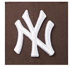 Бейсболка NEW ERA арт. 60471458 New York Yankees MLB (коричневый)